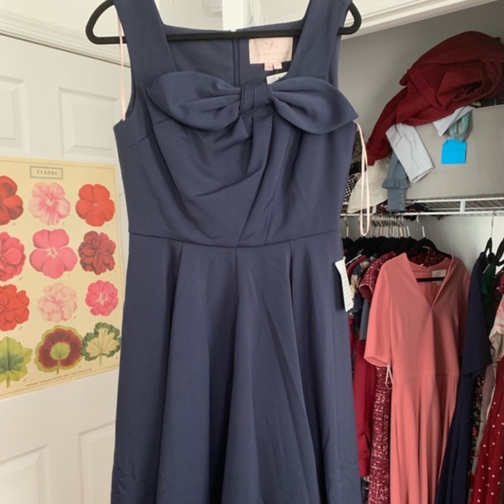 Gal Meets Glam Collection Zoe Bow Neckline dress - Picture 4 of 5